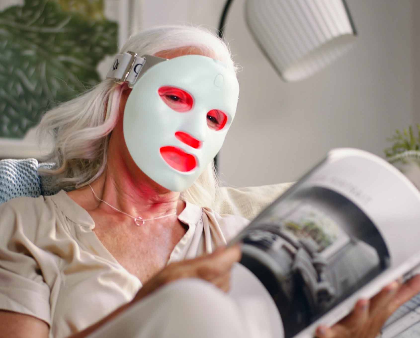 Q-Rejuvalight Pro Facewear